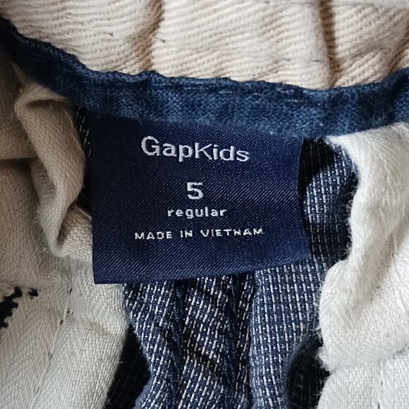 Gap Kids Bermuda Shorts - Picture 2 of 6